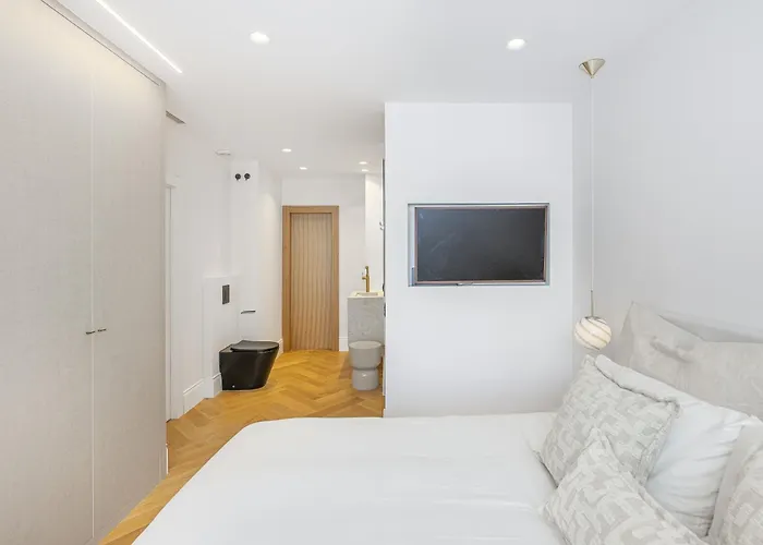 דירה Aries Modern Retreat Scandi Design Near Puerto Banus מארבלה